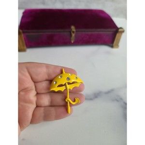 Vintage Yellow Enamel Umbrella Brooch With Clear Rhinestones